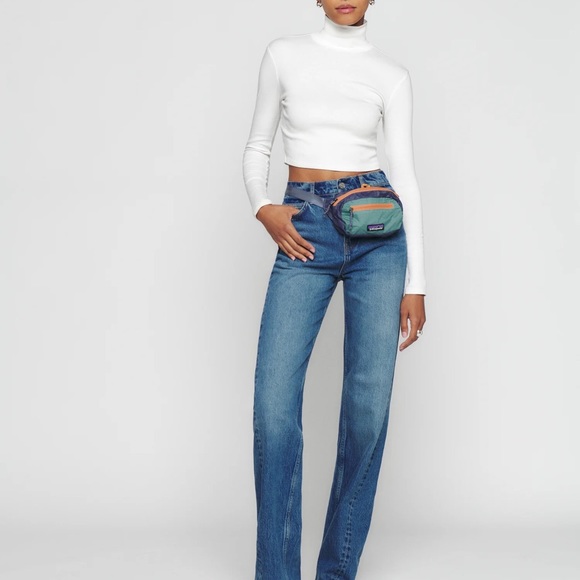 Patagonia Ultralight Hip Pack Fanny Waist Bum Belt Bag Fresh Teal 1 Liter NWT - Picture 3 of 5